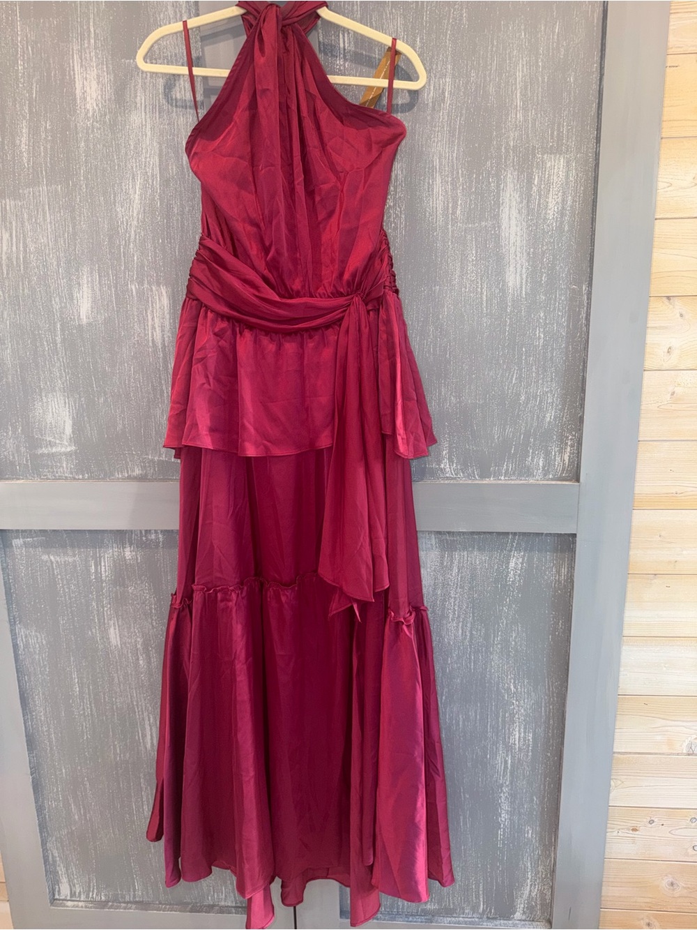 Few Moda Sintra Magenta Satin Halter Maxi Dress – Size 2 NWT - Picture 5 of 13